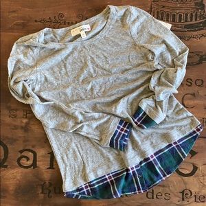 Gray top with plaid detail